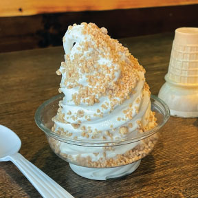Maple Creemee with Maple Sprinkles